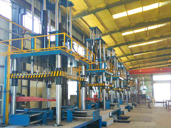 低壓鑄造機(jī)